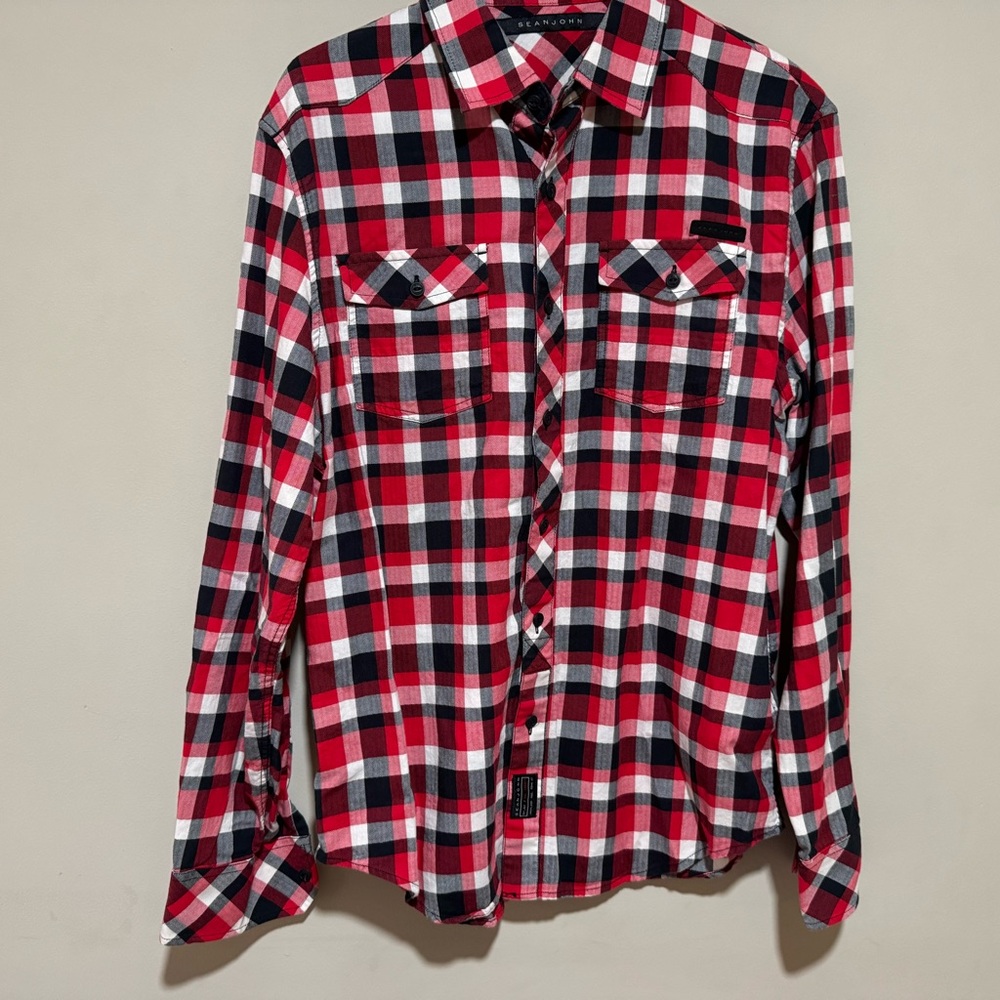 Sean John plaid flannel button down